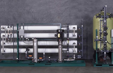Βιομηχανικός εξοπλισμός κατεργασίας ύδατος αντίστροφης όσμωσης για το εναλλασσόμενο ρεύμα καθαρισμού νερού 380V 50Hz